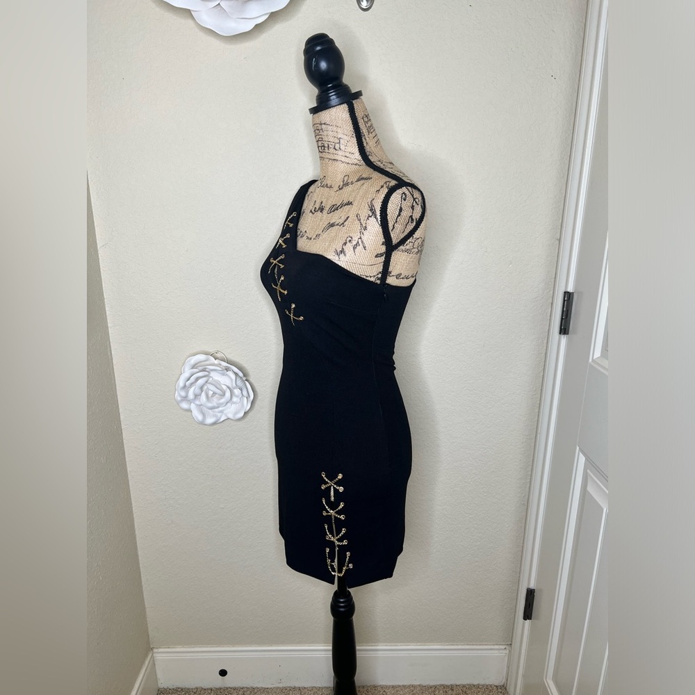 NTM: DO+BE One Shoulder Bodycon Cut Out w/ Metallic Chains Black Mini Dress Sz S - Picture 7 of 16